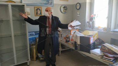 Un’associazione di Pizzo denuncia atti vandalici ma forse è solo l’Asp che la sta “sfrattando” – Video